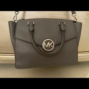 Michael Kors pocketbook